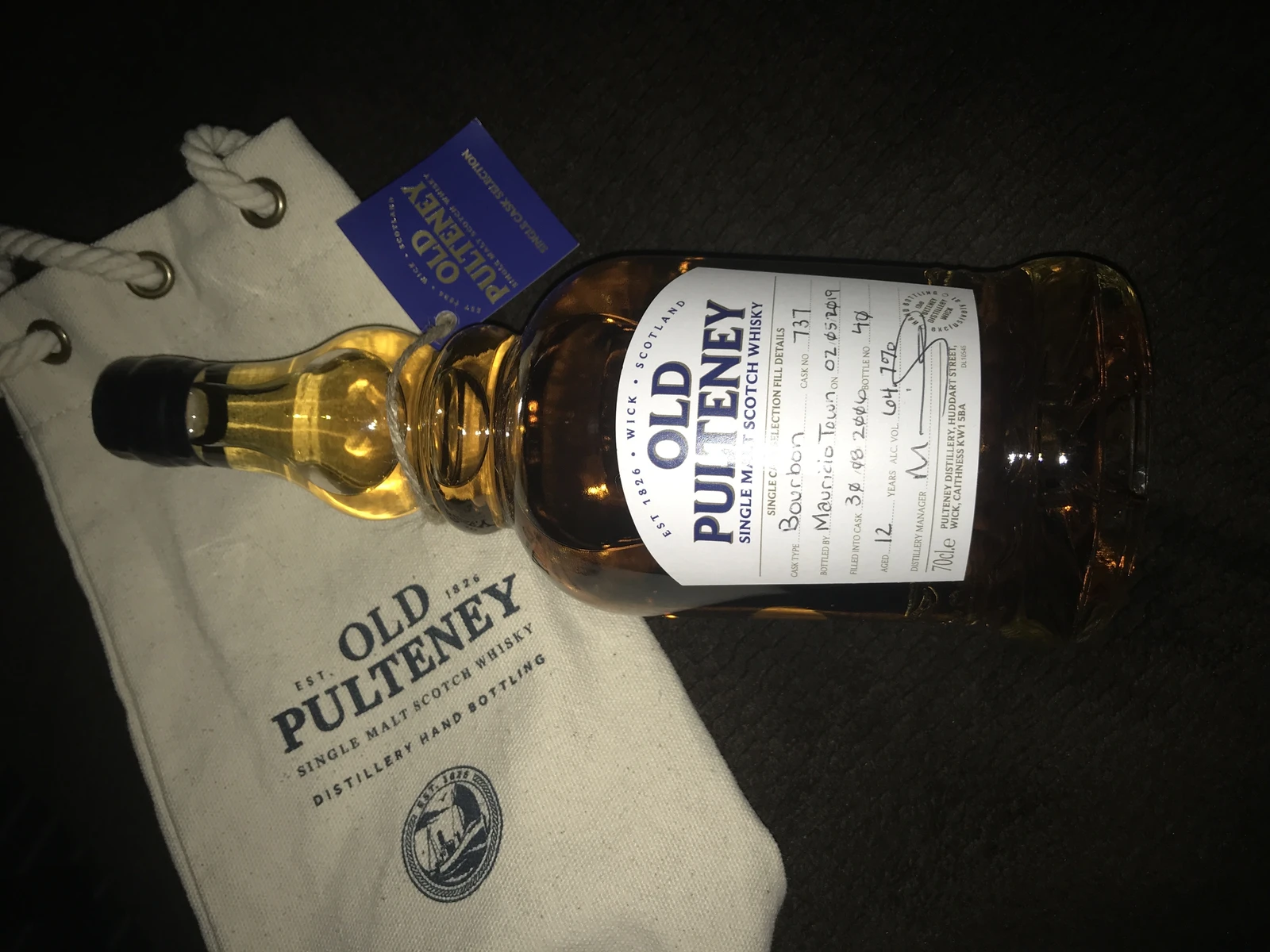 Old Pulteney Distillery Hand Bottle