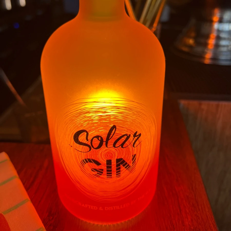 Solar Gin - Distilled by the sun