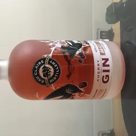Eau Claire Distillery Cherry Gin
