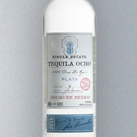 Tequila Ocho Plata Los Corrales 2010