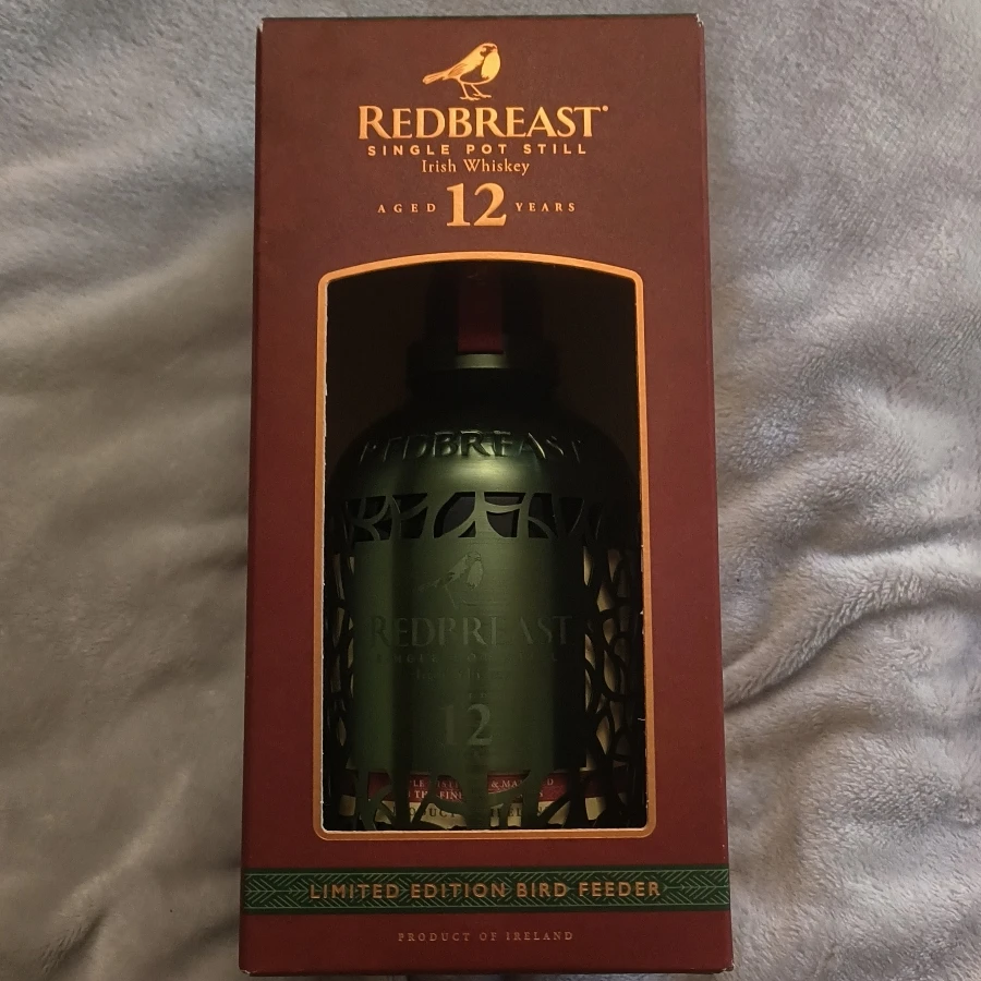 redbreast 12 limited edition bird feeder 2023