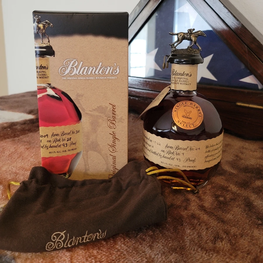 Blanton's Single Barrel Select (No. 214 - The Hideaway)