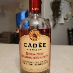 Cadée Straight Bourbon Whiskey