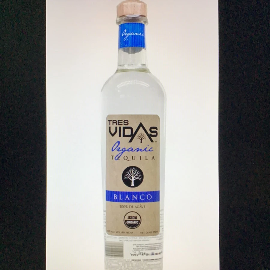 Tres Vidas Blanco