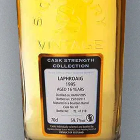 Laphroaig 1995 16 Year Cask #47 Cask Strength Collection (Signatory)