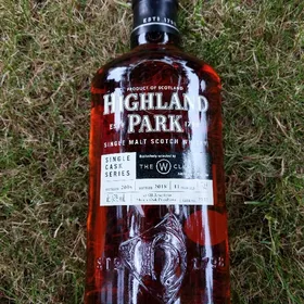 Highland Park Single Cask Series "The W Club"