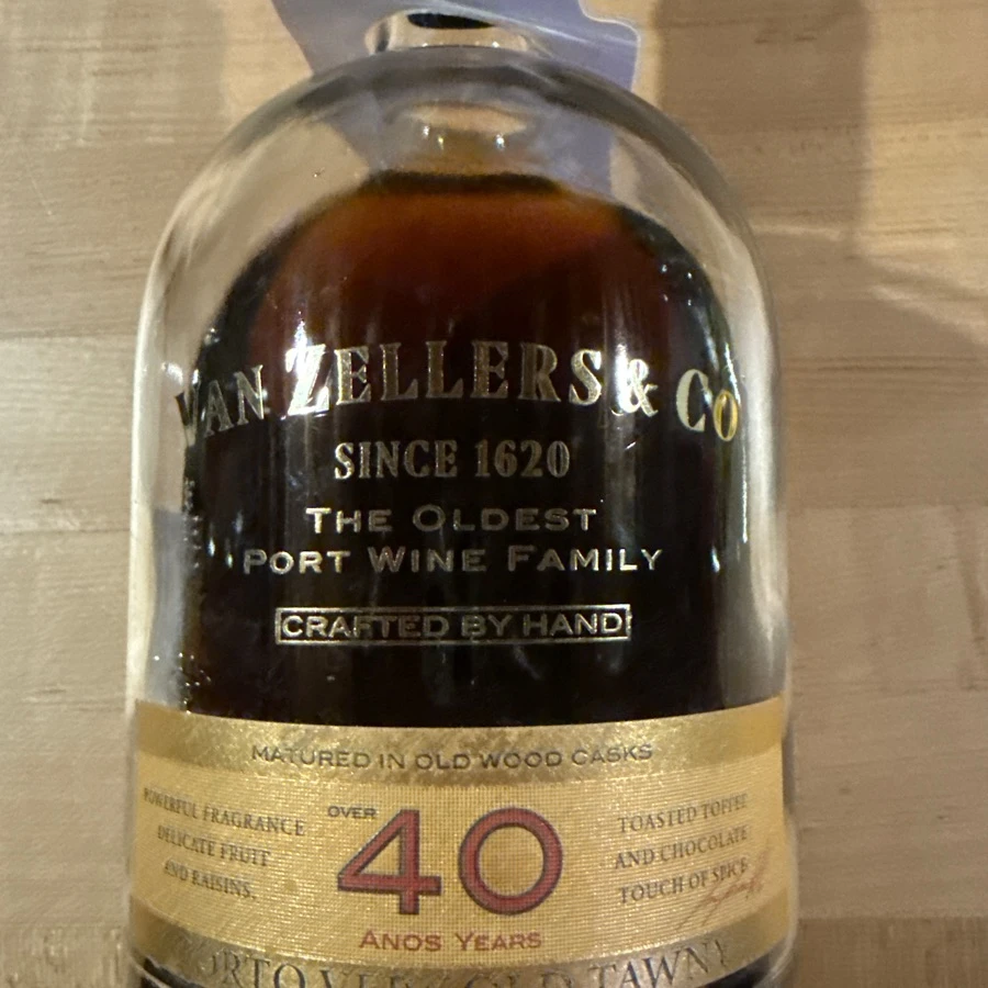 Van Zellers & Co 40 Yr Tawny