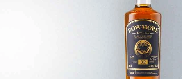 Bowmore No Corners To Hide 32 Year