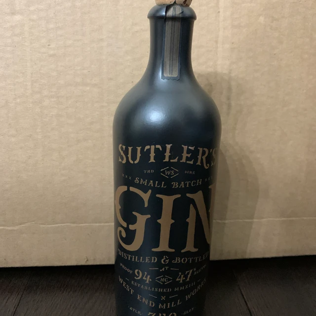 Suttler's Small Batch Gin