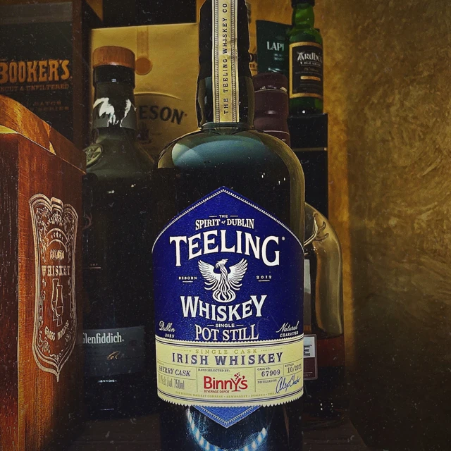 Teeling Single Cask Single Pot Still ex-Sherry Cask # 67909 (Binny's)