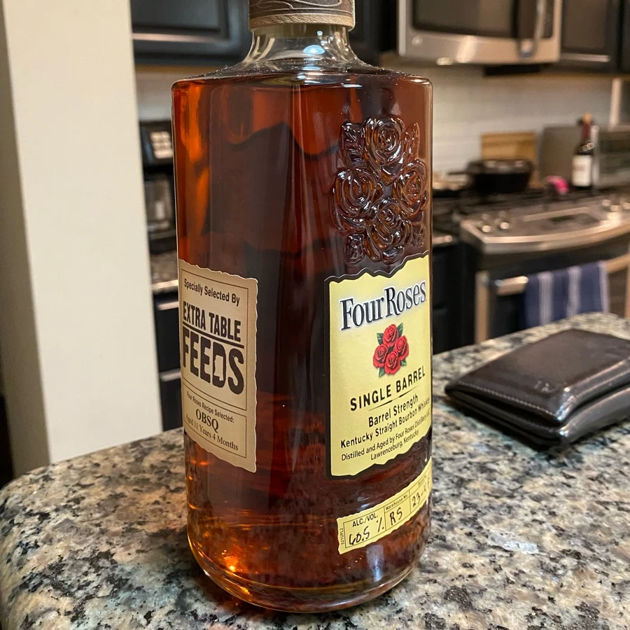 Four Roses Single Barrel Barrel Strength Bourbon (Extra Table Feeds)