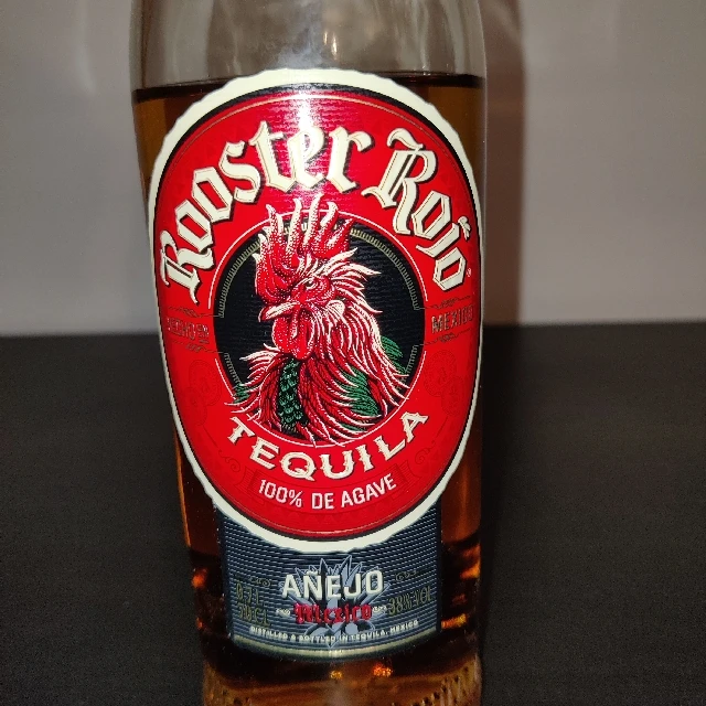 Rooster Rojo Añejo