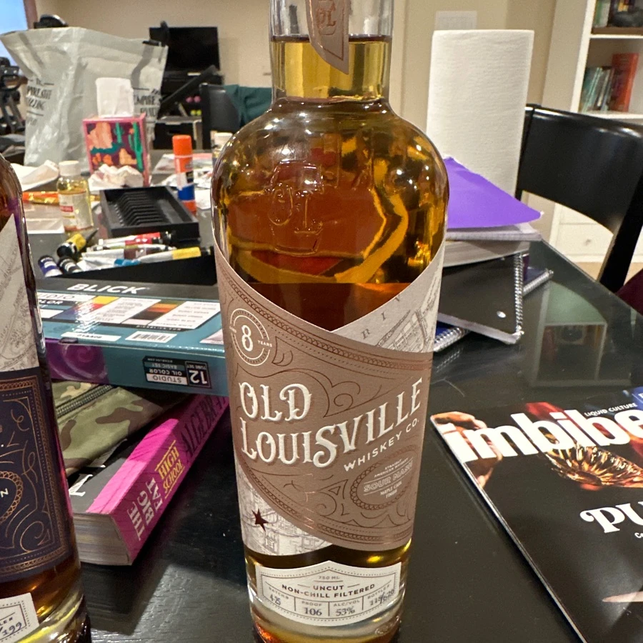 Old Louisville Sour Mash Straight American Whiskey Aged 8 Years Maple Cask Finish
