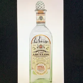 Los Abuelos Blanco Still Strength