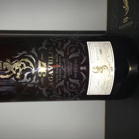 LAGAVULIN 37 YEAR OLD