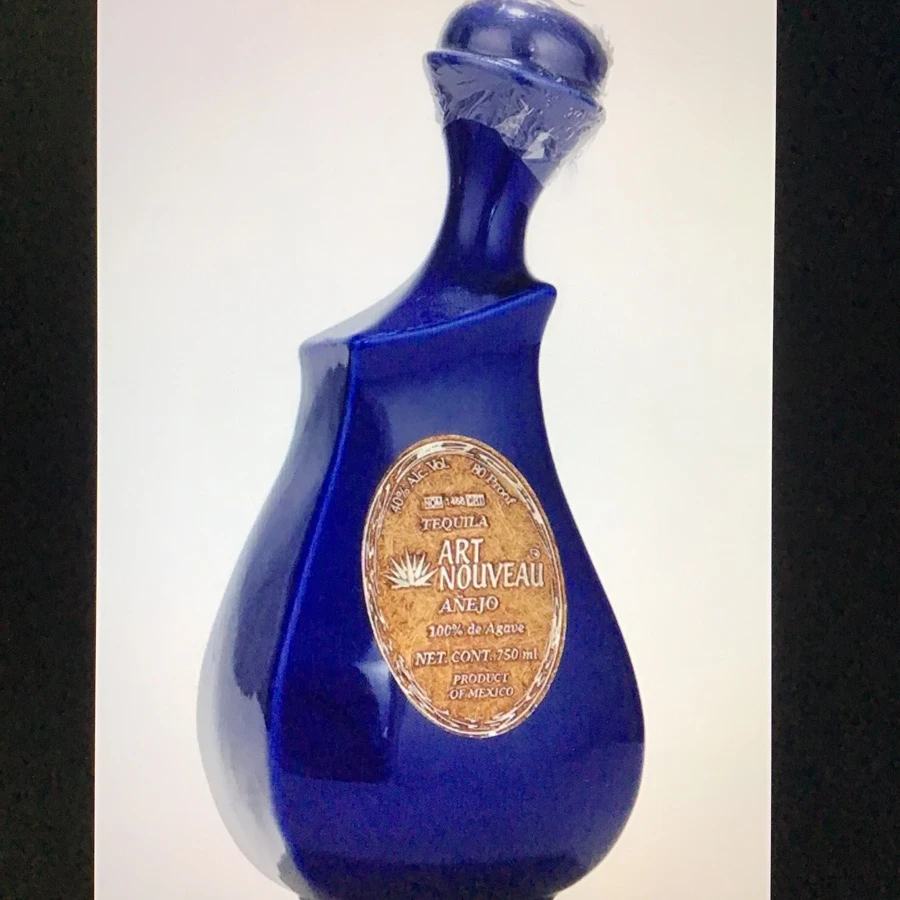 Art Nouveau Añejo
