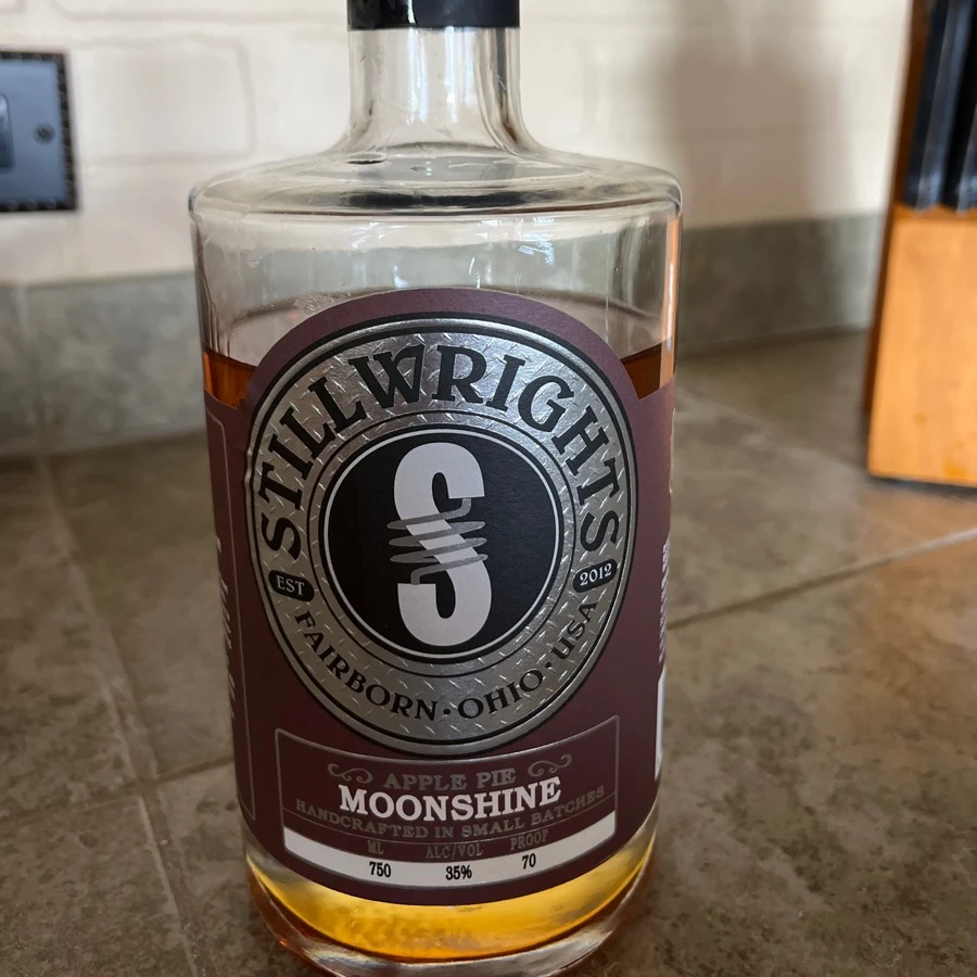 Stillwrights apple pie moonshine