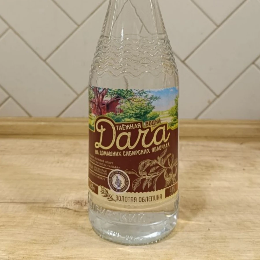 Tayezhnaya dacha / Таёжная дача
