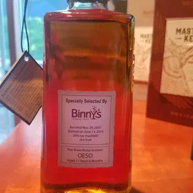 Four Roses Single Barrel Select Binny's OESO