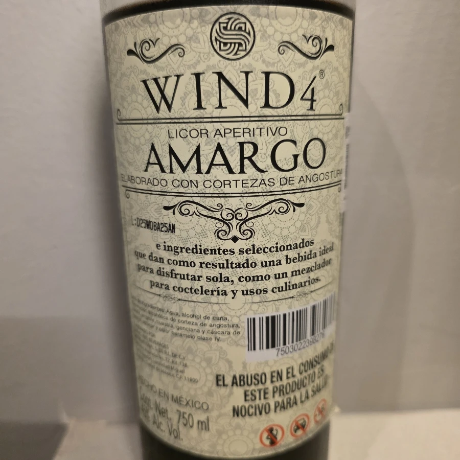 Wind4 Angostura Bitters liqueur