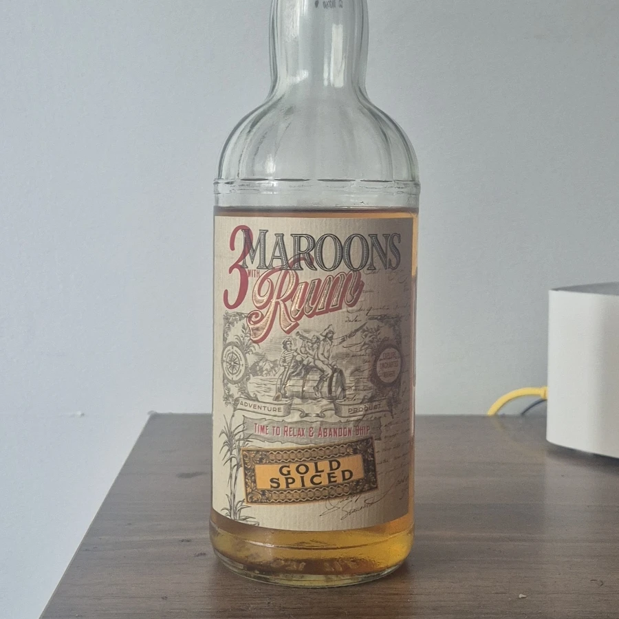 3 maroons with rum gold spiced