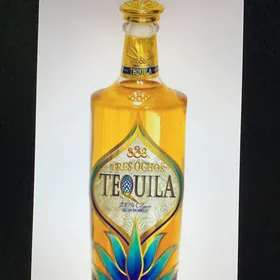 Tres Ochos Añejo