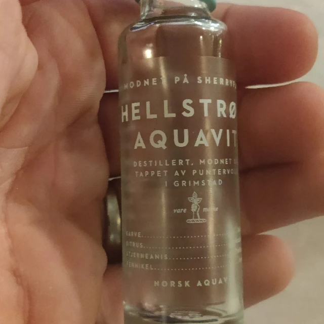 Hellstrøm aquavit