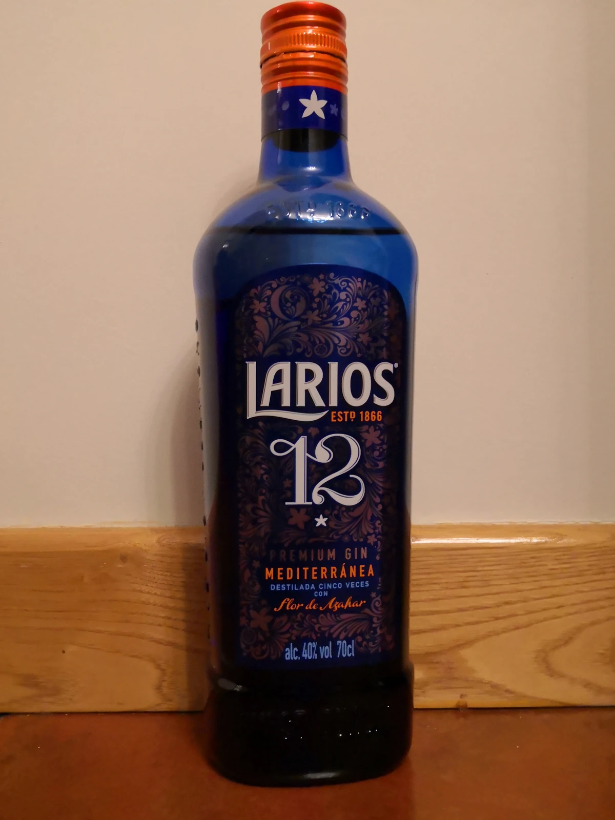 Larios 12 Premium Gin