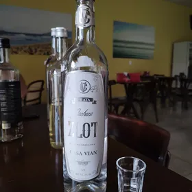 CACHAÇA  ZLOT PRATA