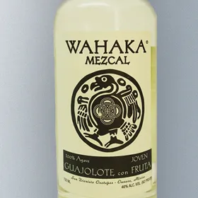 Wahaka Mezcal Guajolote con Fruta
