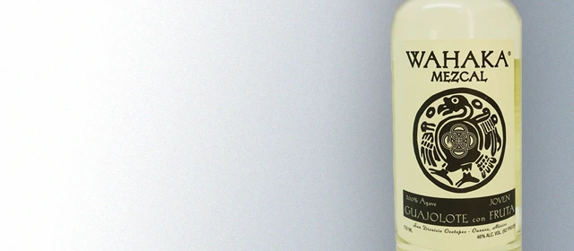 Wahaka Mezcal Guajolote con Fruta
