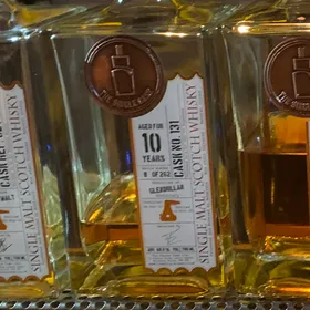 TSC Glendollan 10 year old