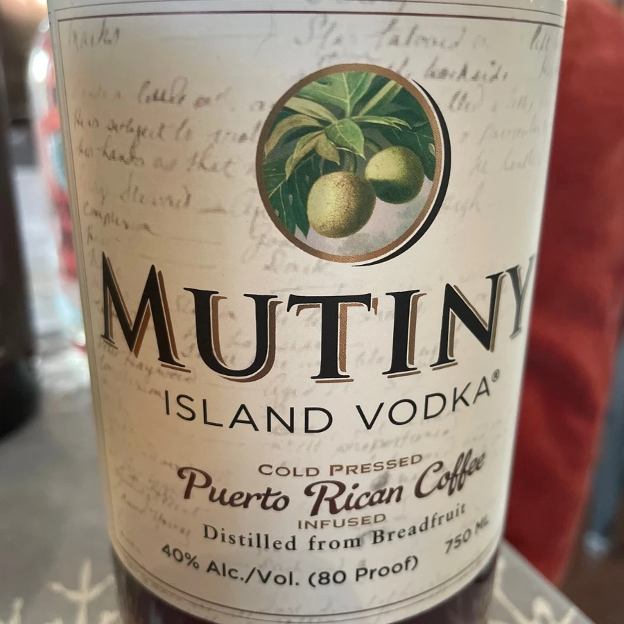 Mutiny Island Vokcs Peurto Rico Rum