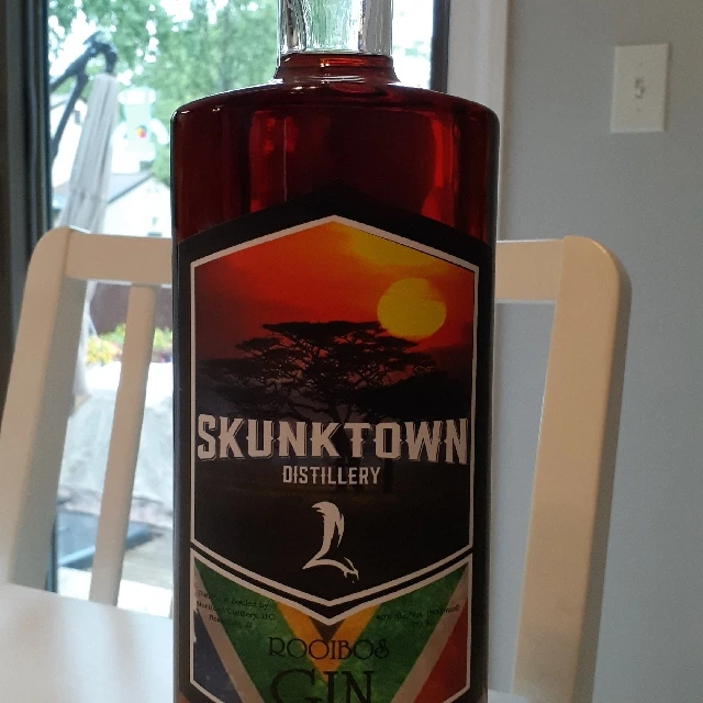 Skunktown Distillery Rooibois Gin