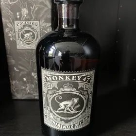 Monkey 47 smoke house cut