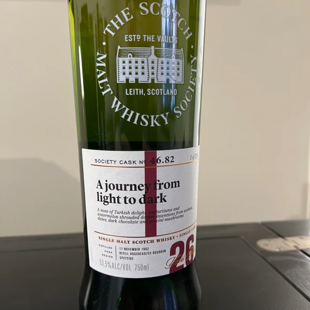 SMWS 46.82 - A journey from light to dark (Glenlossie)