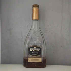 Kvint Divin 10 years