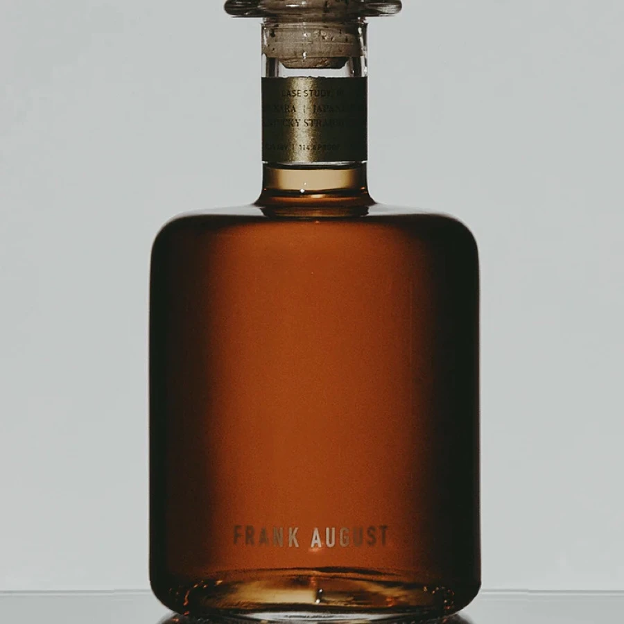 Frank August Case Study: 01 Mizurana Japanese Oak Bourbon Whiskey