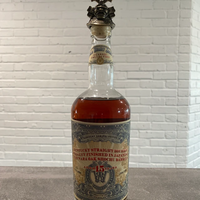 World Whiskey Society Kentucky Straight Bourbon Whiskey Finished in Japanese Mizunara Oak Shochu Barrels