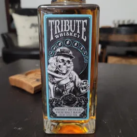 Dead Lightning Distillery Tribute Whiskey Blue Label