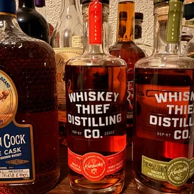 Whiskey Thief Single Barrel Selection Straight Bourbon Whiskey 64c/24r/12mb