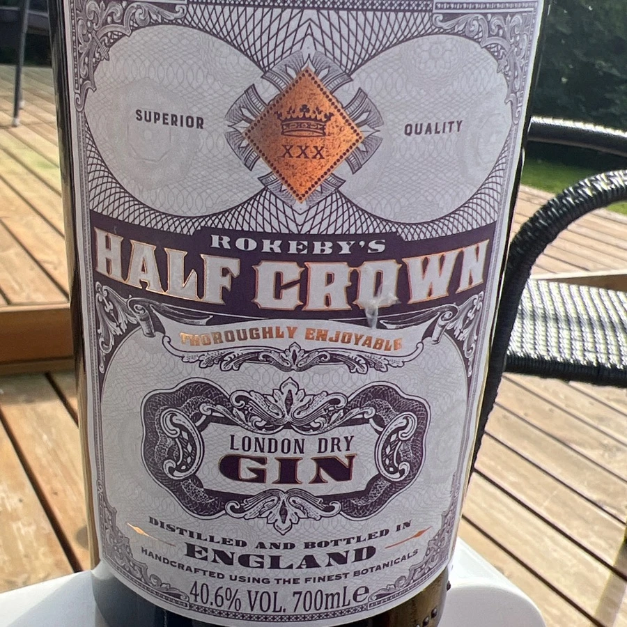 Rokeby's Half Crown London Dry Gin