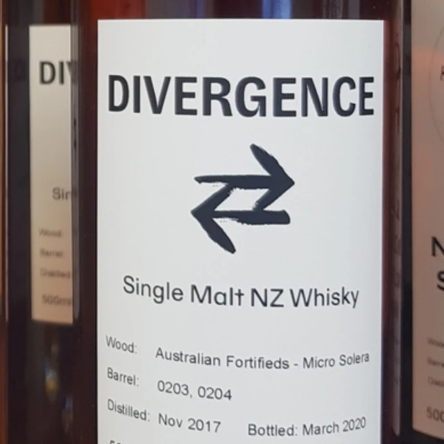 Divergence NZ Single Malt ex SA Port Oak
