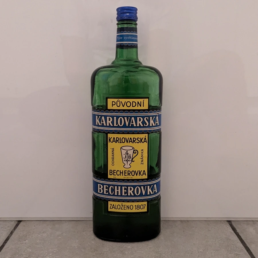 Karlovarska Becherovka