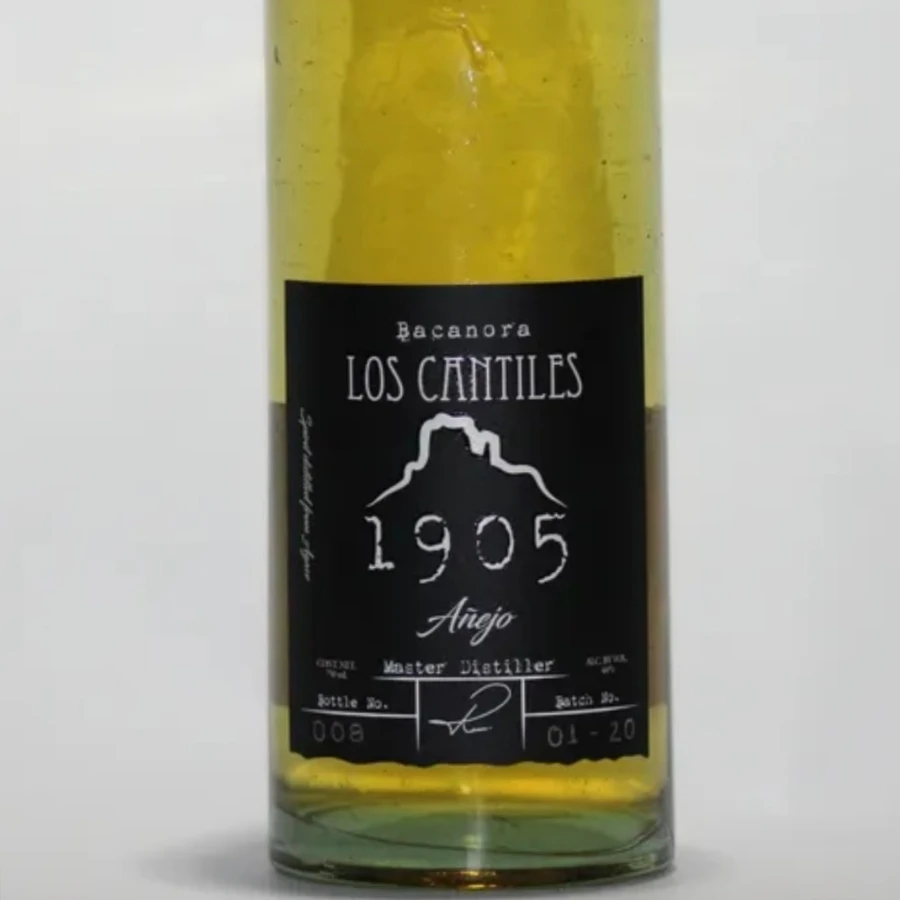 Los Cantiles Bacanora Anejo