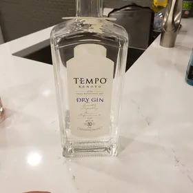 G&W Tempo Renovo Dry Gin