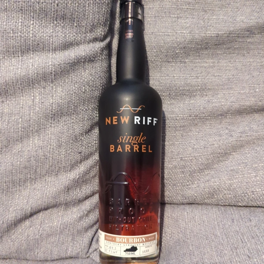 New Riff Single Barrel 3880 107.3 proof