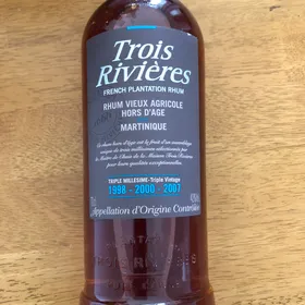 Trois Rivières Triple Millésime 1998 - 2000 - 2007