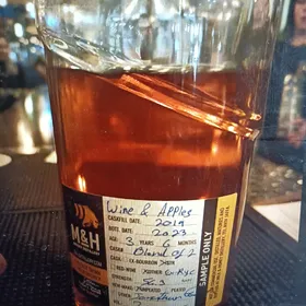 M&H Wine & Apples Cask Strength