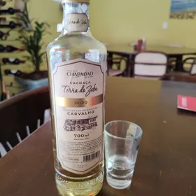 CACHAÇA TERRA DO ZEBU OURO CARVALHO